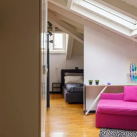 Mansarda A Due Passi Dal Centro Old2 Appartamento