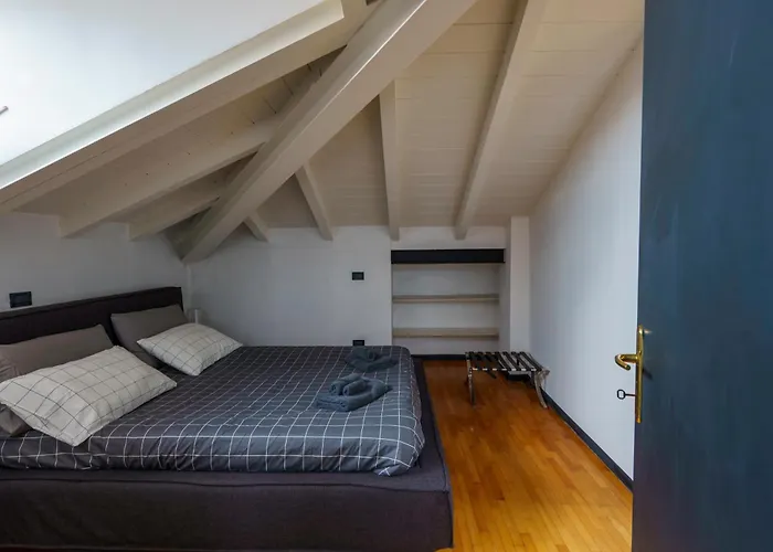 Mansarda A Due Passi Dal Centro Old2