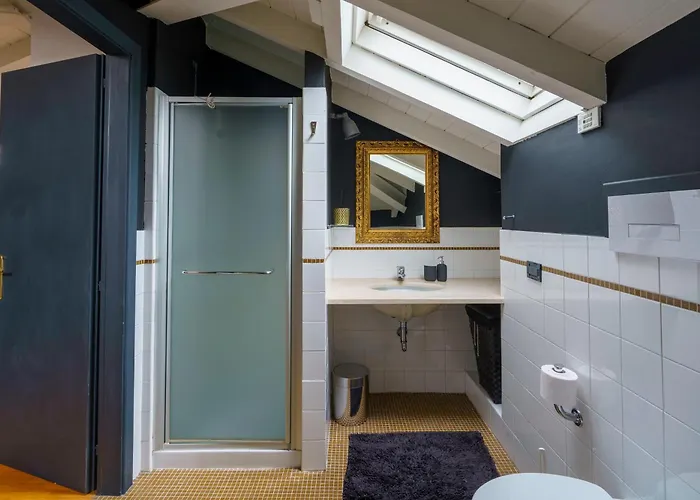 Mansarda A Due Passi Dal Centro Old2 Brescia