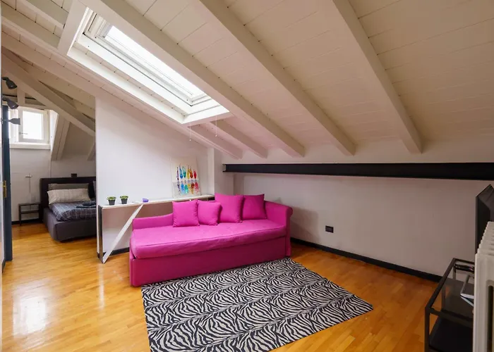 Mansarda A Due Passi Dal Centro Old2 *